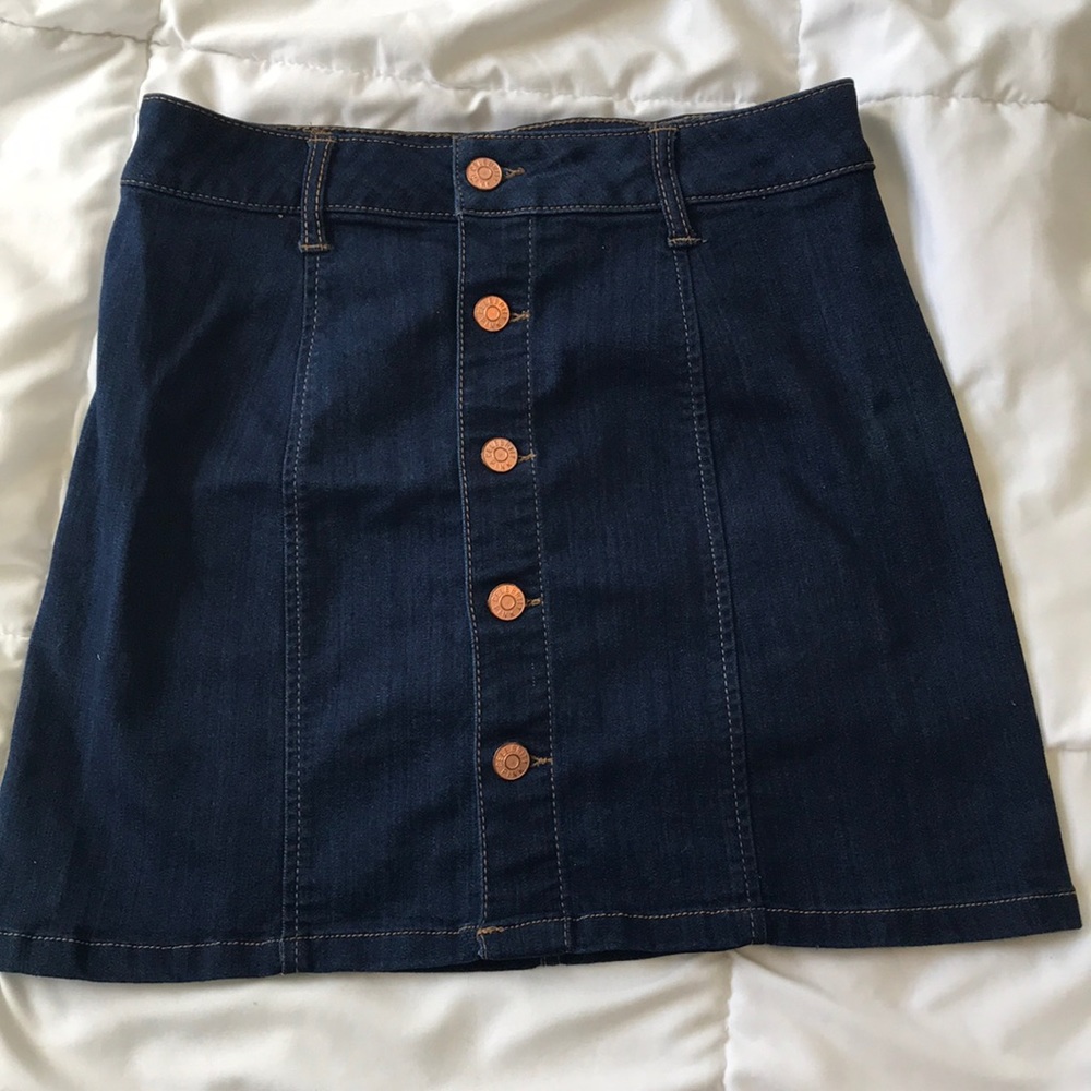 Denim skirt